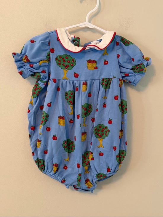 The Beaufort Bonnet Company Other - The Beaufort Bonnet Company Blue Apple & Basket Print Bubble Romper